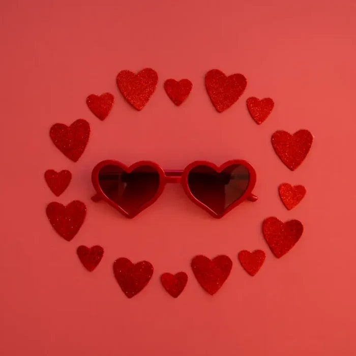 Adult Heartbreaker Sunglasses: Red