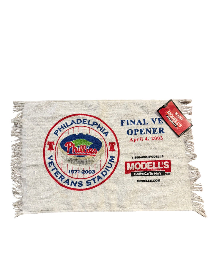 PHILADELPHIA PHILLIES VETERANS STADIUM 2003 OPENING DAY COMMEMORATIVE RALLY TOWEL