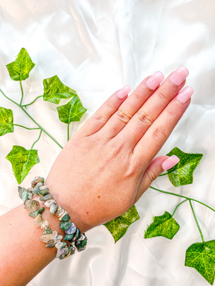 Moss Agate Chip Bracelet