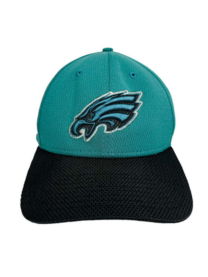PHILADELPHIA EAGLES TEAM ISSUED NEW ERA FLEX-FIT ADULT HAT M / L