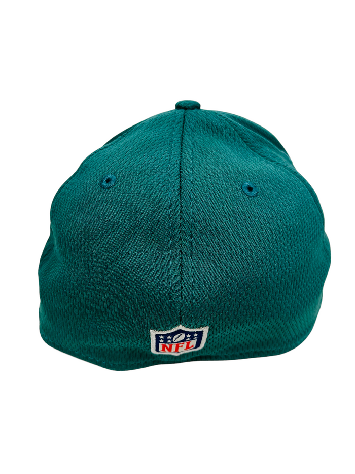 PHILADELPHIA EAGLES TEAM ISSUED NEW ERA FLEX-FIT ADULT HAT M / L
